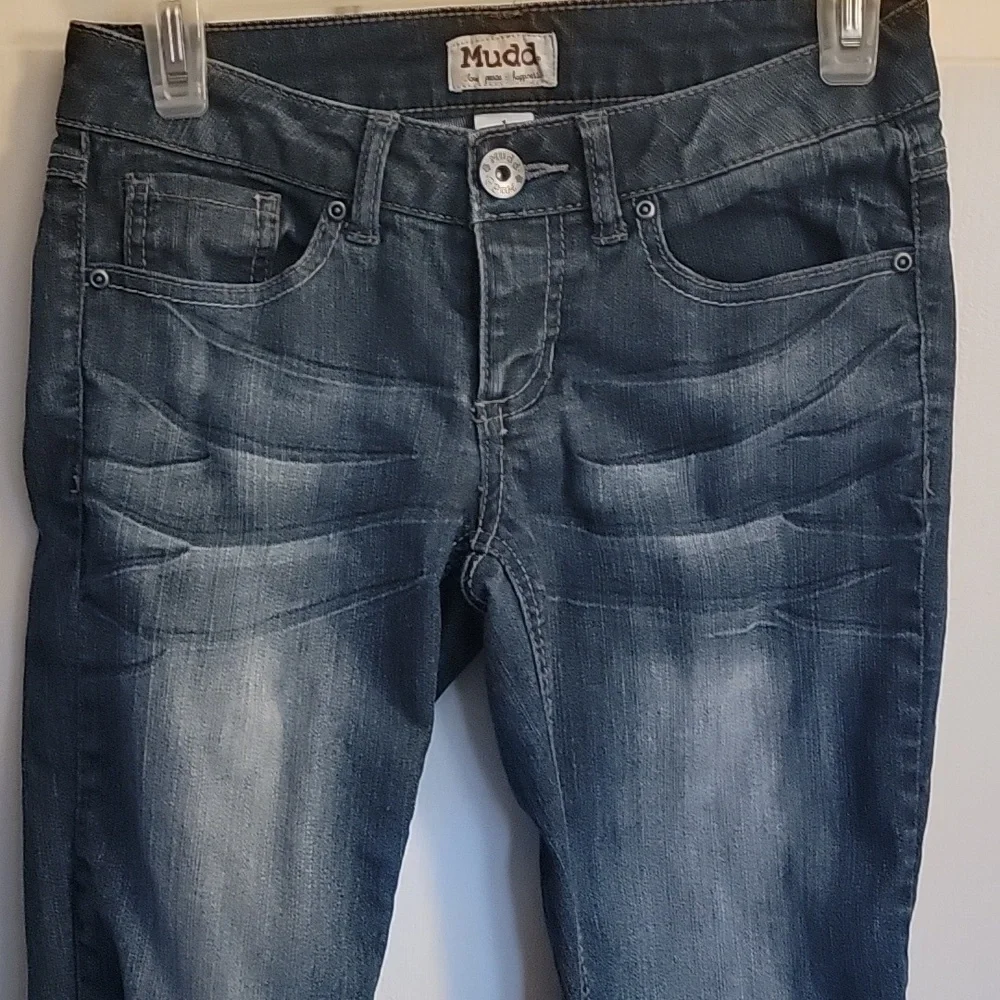 Junior's Mudd Jeans, size 1 skinny jeans. - Picture 7 of 7